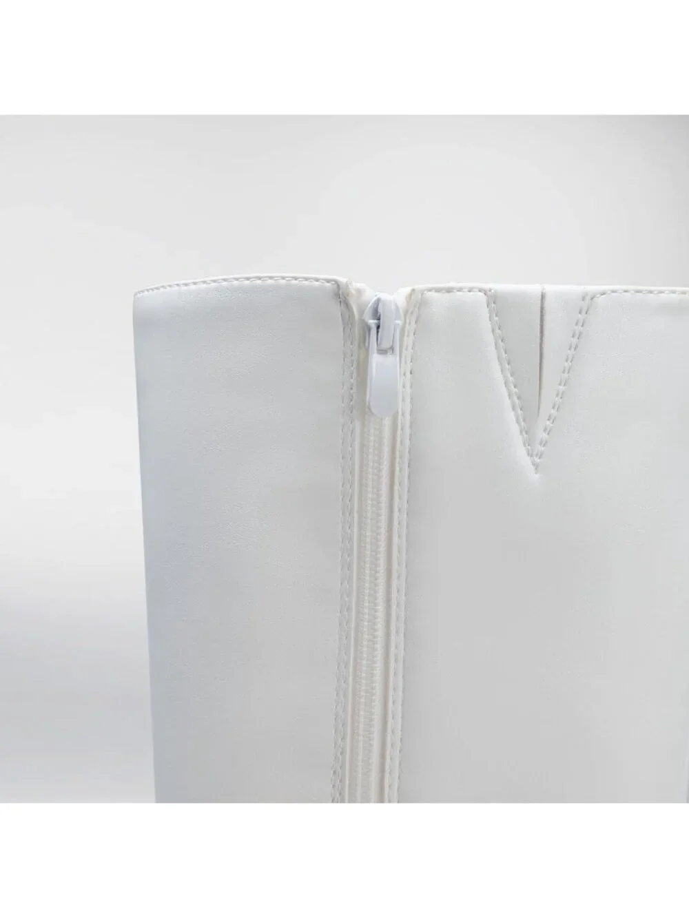 Women's White Block Heel Round Toe Faux Leather Side Zipper Knee High Boots
